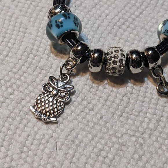 NEW CHUNS PANDORA LIKE BRACELET - HAMSA HAND & OWL - DOG PAW BEADS - Picture 3 of 6